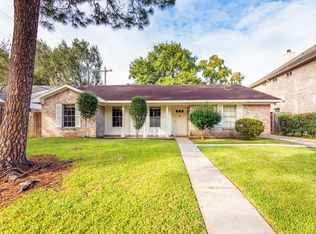 5666 Edith St, Houston, TX 77081