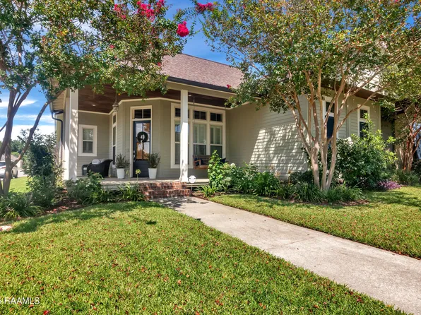 302 Grand Pointe Blvd, Lafayette, LA 70508