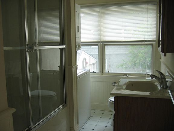full bath