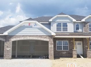 1019 Granite Dr, Manteno, IL 60950