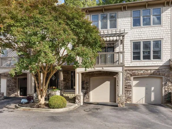 4826 Crestmore Rd, Raleigh, NC 27612
