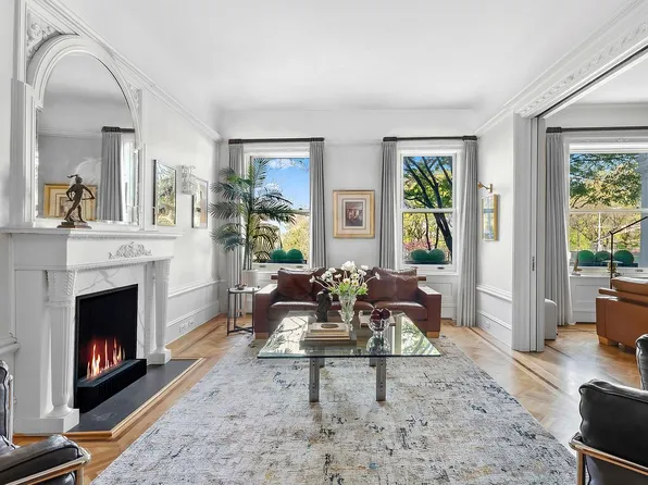 67 Riverside Dr APT 1A, Manhattan, NY 10024