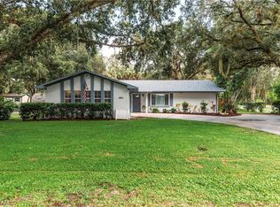 461 6th Ave, Labelle, FL 33935