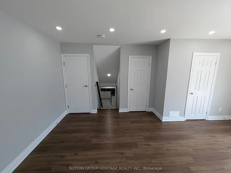 2 Doerr Rd #BASEMENT — Photo 11