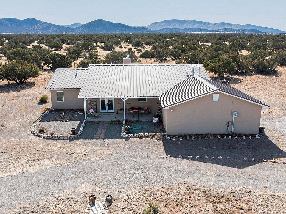 1st image of 12 Elk Rd