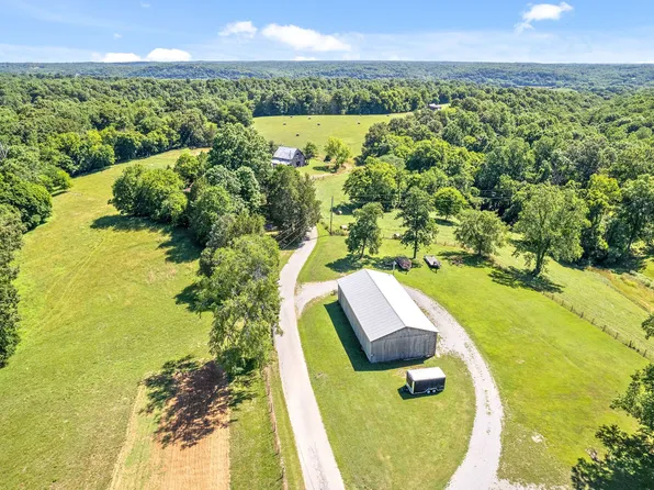 4650 Weakley Rd, Southside, TN 37171