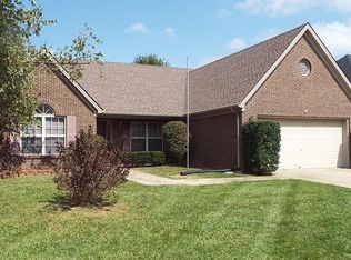 9717 Hunting Ground Ct, Louisville, KY 40228