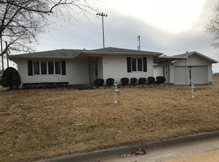 431 W South St, Preston, IA 52069