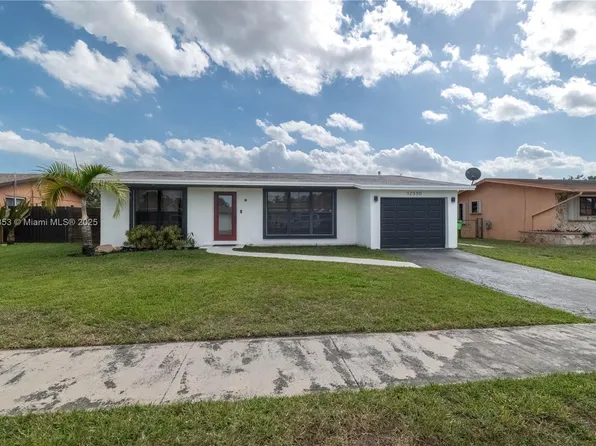 12330 NW 30th St, Sunrise, FL 33323