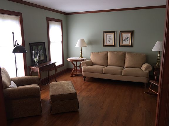 3rd image of 5801 Nicholson Dr