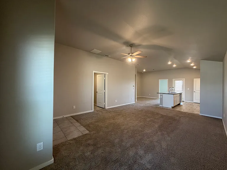 10424 Xenia Ave — Photo 5