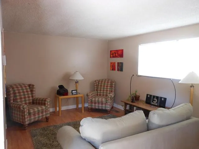 141 E Coatsville Ave #B — Photo 4