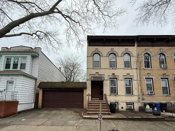 77-24/77-26 79 Place, Glendale, NY 11385