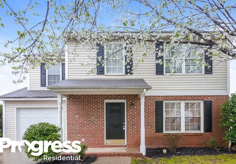 1st image of 2420 Fabyan Ln
