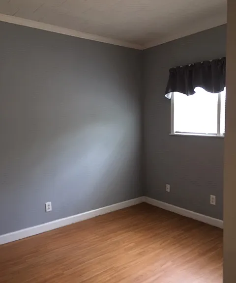 915 8th Avenue Ct #1 — Photo 3