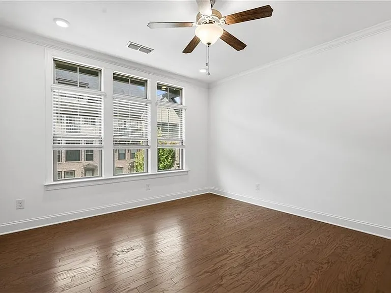 2438 Figaro Dr — Photo 9