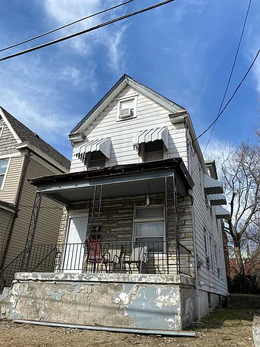 156 Warner St #1 Photo 1