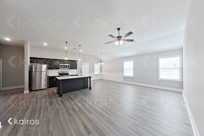 126 Allentown Way — Photo 4