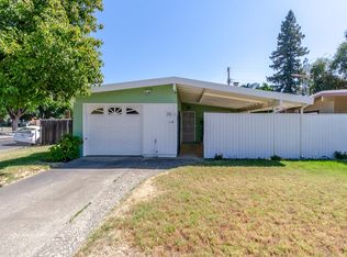 701 Beardsley Dr, West Sacramento, CA