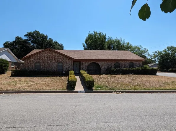 1617 Meadow Lane Ter, Fort Worth, TX 76112