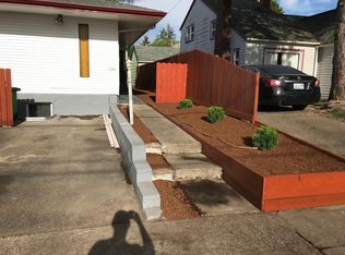 1136-1138 NE 72nd Ave, Portland, OR 97213