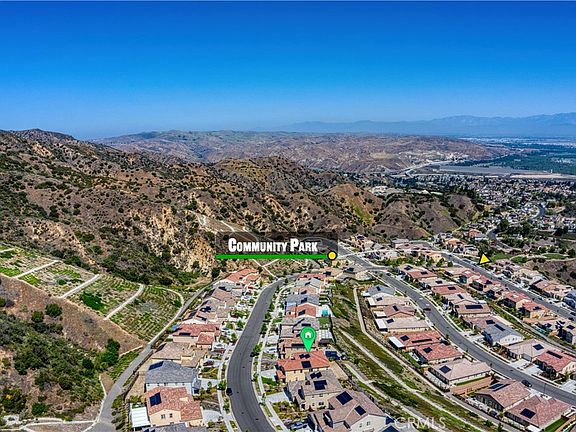5th image of 2725 Sierra Bella Dr