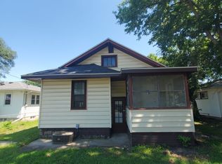 2847 E 4th St, Waterloo, IA 50703