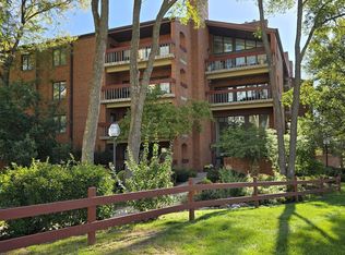 601 N Segoe Rd APT 204, Madison, WI 53705