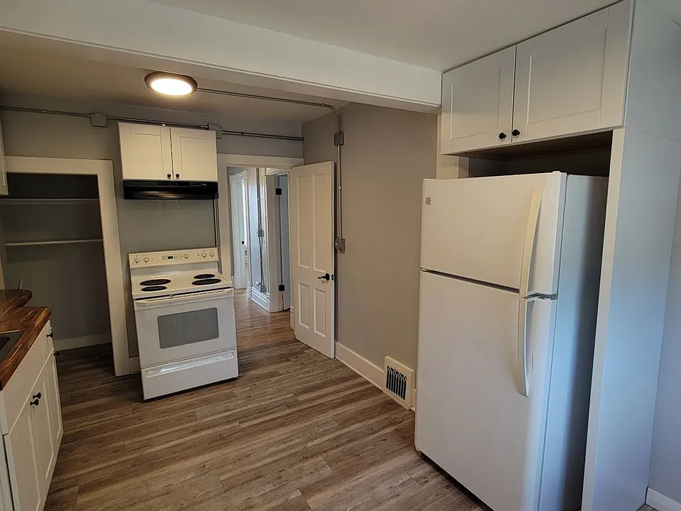 402 Ouray Ave #404