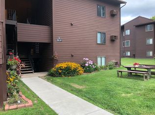361 Village Blvd N, Baldwinsville, NY