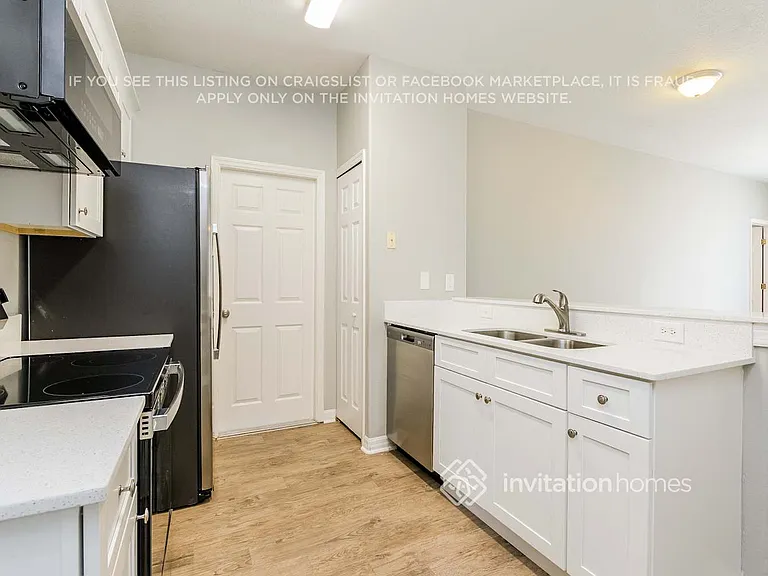 507 Madina Cir — Photo 7