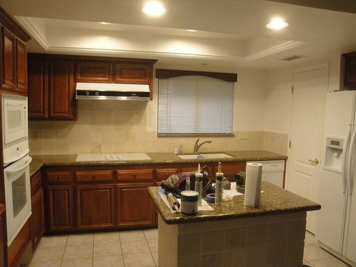 2nd image of 644 Lavelle Ct