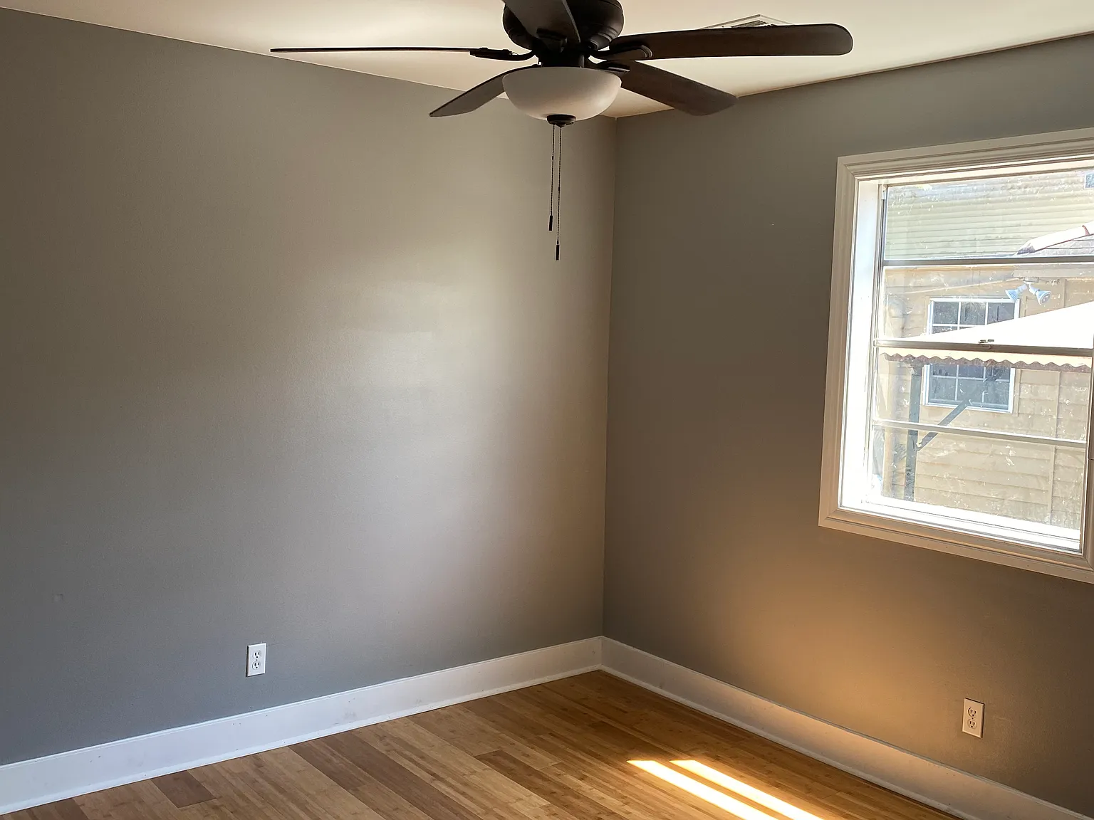 4017 McFarland St — Photo 3