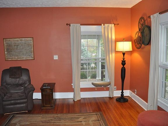 5th image of 2604 E Epler Ave