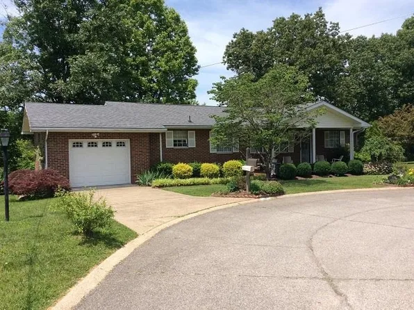 3018 Sansom Ct, Milton, WV 25541