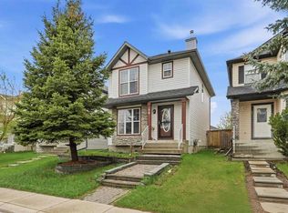 59 E Taravista St NE, Calgary, AB T3J 4P1