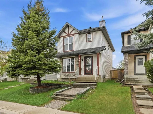59 E Taravista St NE, Calgary, AB T3J 4P1