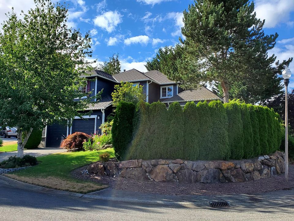1st image of 23154 NE 15th Ct