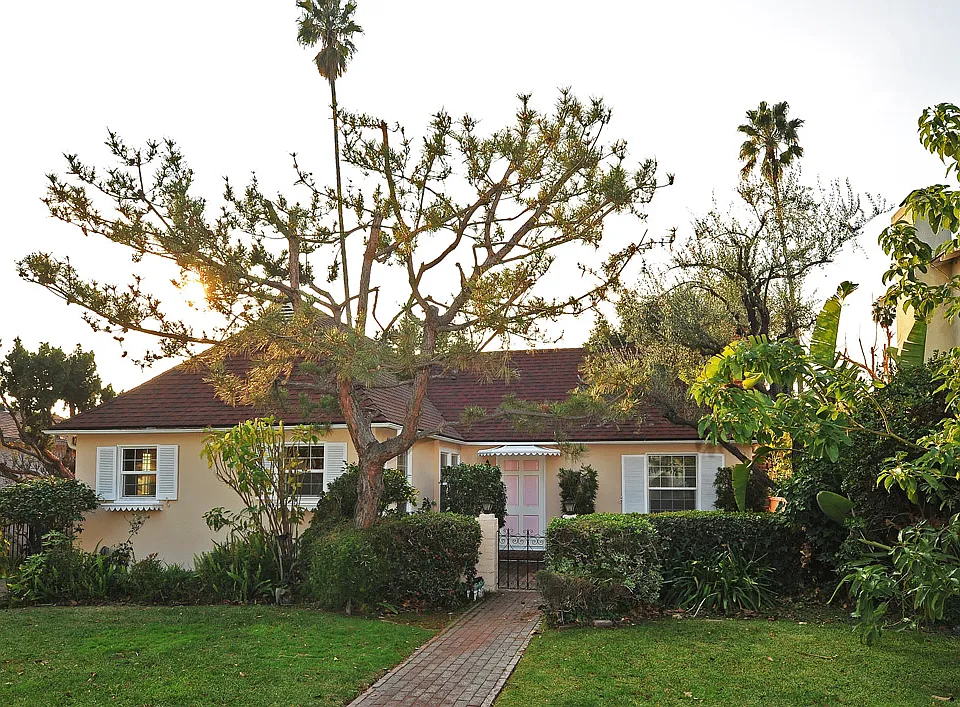 321 Duane Ave