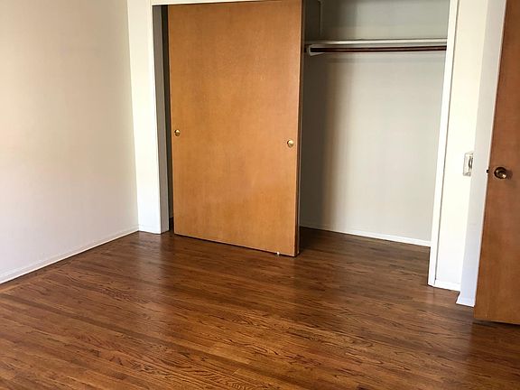 5th image of 2195 Beach St #204