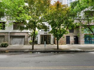 305 S Montgomery St APT 304, Portland, OR 97201