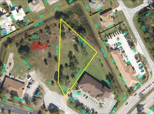 822 SW Glenview Ct, Port Saint Lucie, FL 34953