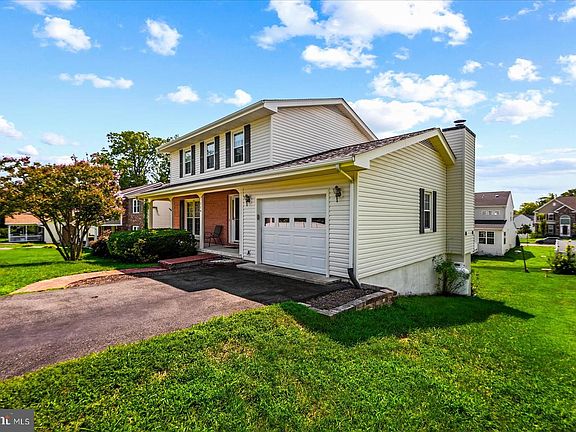 4th image of 114 Cobblers Ct