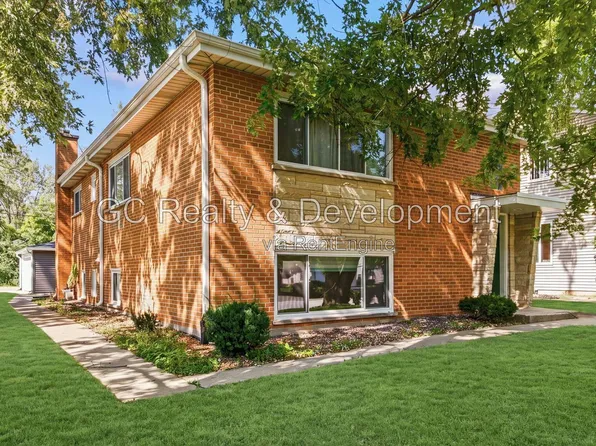 27W180 Cooley Ave APT 1, Winfield, IL 60190