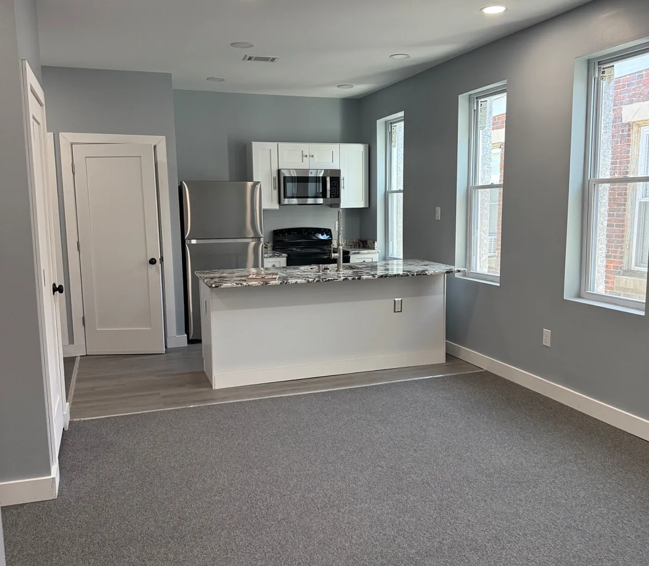 2 bed, 1494 sqft, $1,300 — Photo 2