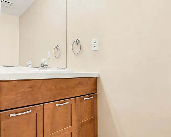 27 White Pine Ct — Photo 12