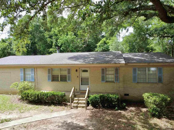 9682 Guidy Ln, Pensacola, FL 32514