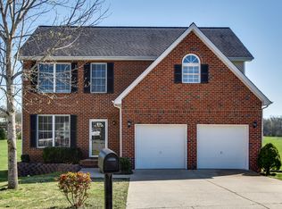 1519 Chapman Ln, Spring Hill, TN 37174