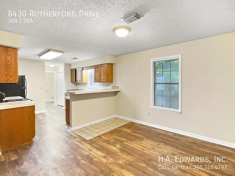 8430 Rutherford Dr — Photo 11