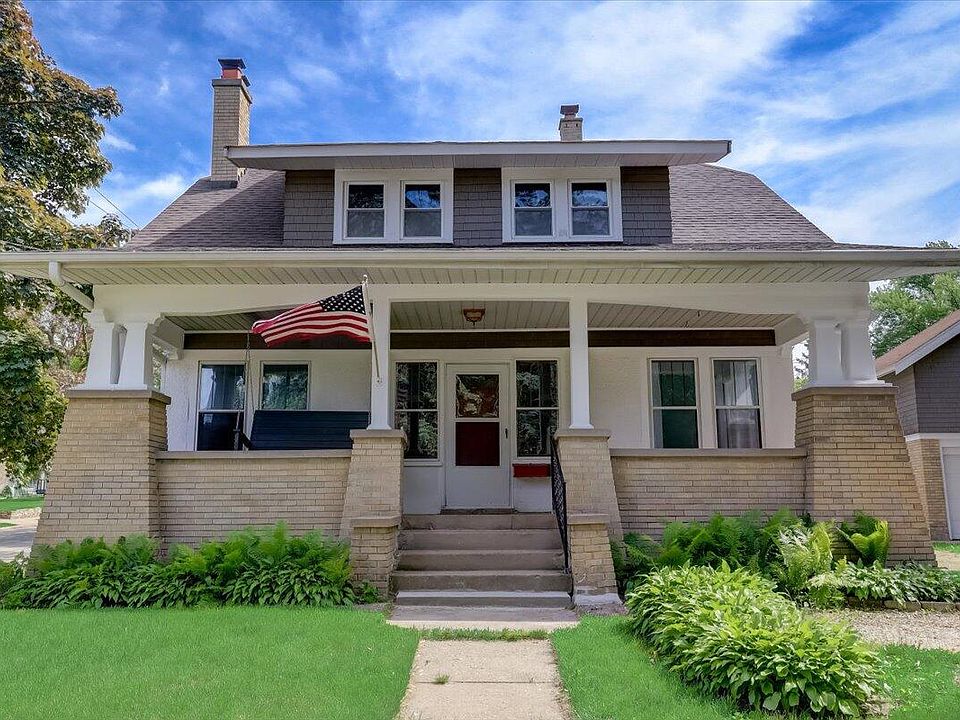 1st image of 1101 Summit Ave